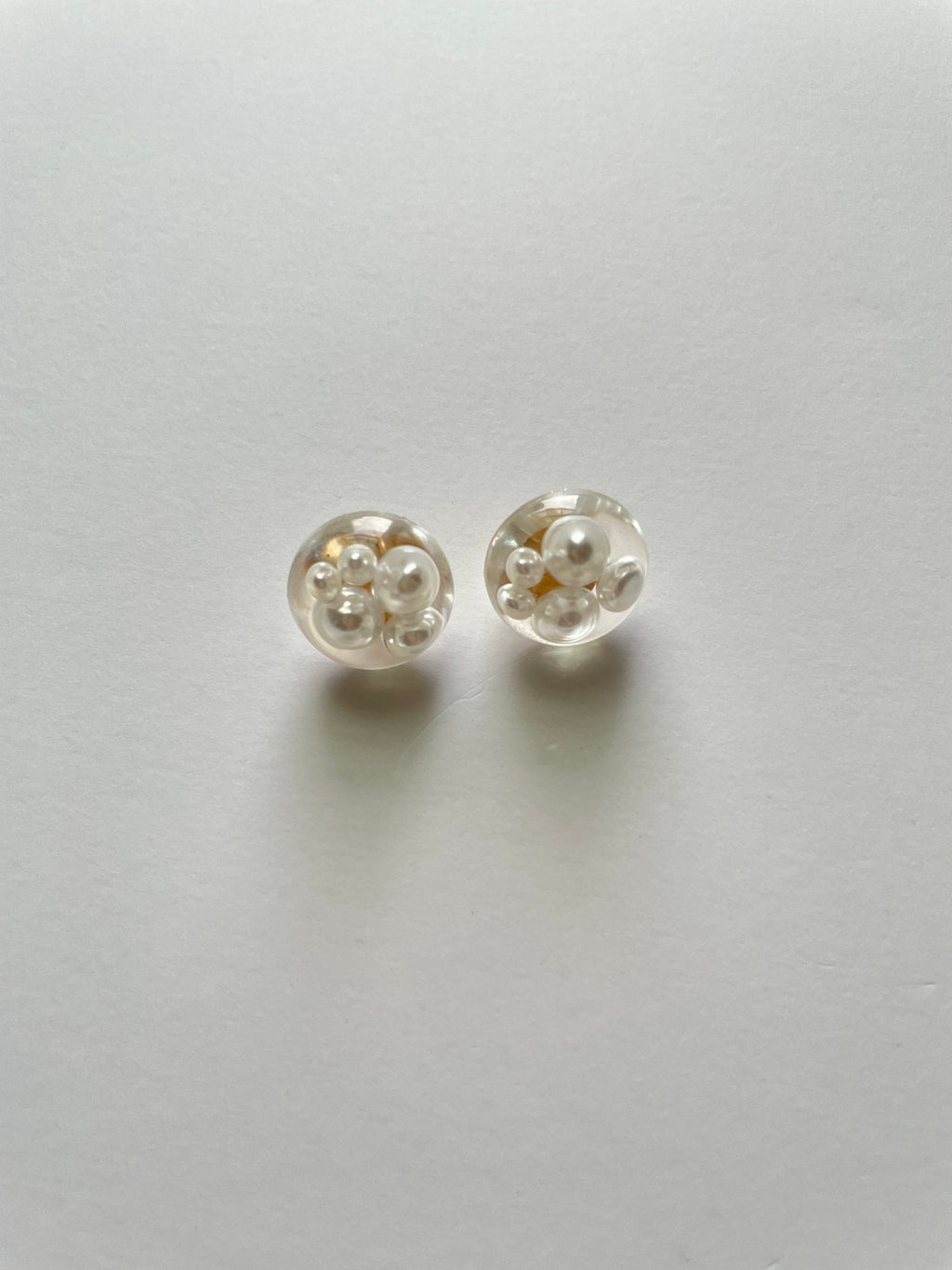PEARL BEAD EARRING