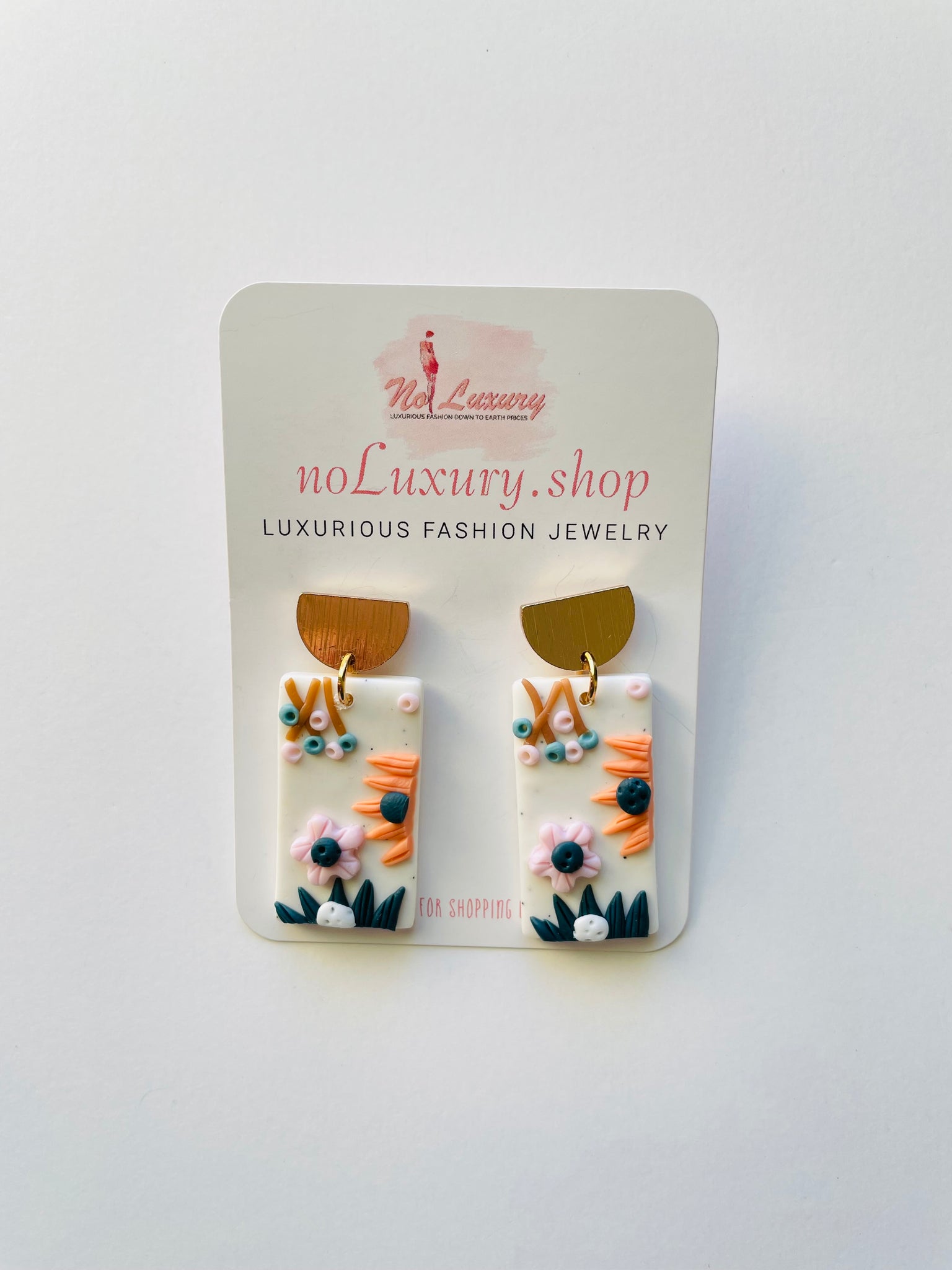Floral Earrings on square shape